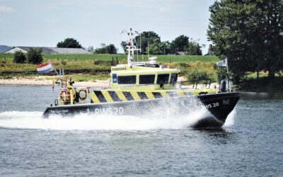 From Police blue to Rijkswaterstaat yellow: a Marimecs design still serving Dutch waterways